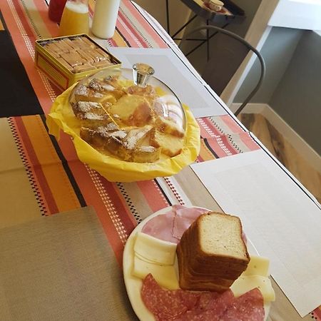 Citta Del Sole B&B Napoli Екстер'єр фото